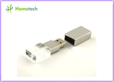 16GB 투명한 수정같은 심장은 yoru 안쪽에 지도한 빛을 가진 Usb 섬광 드라이브를 소유합니다 engaved 로고를 형성했습니다